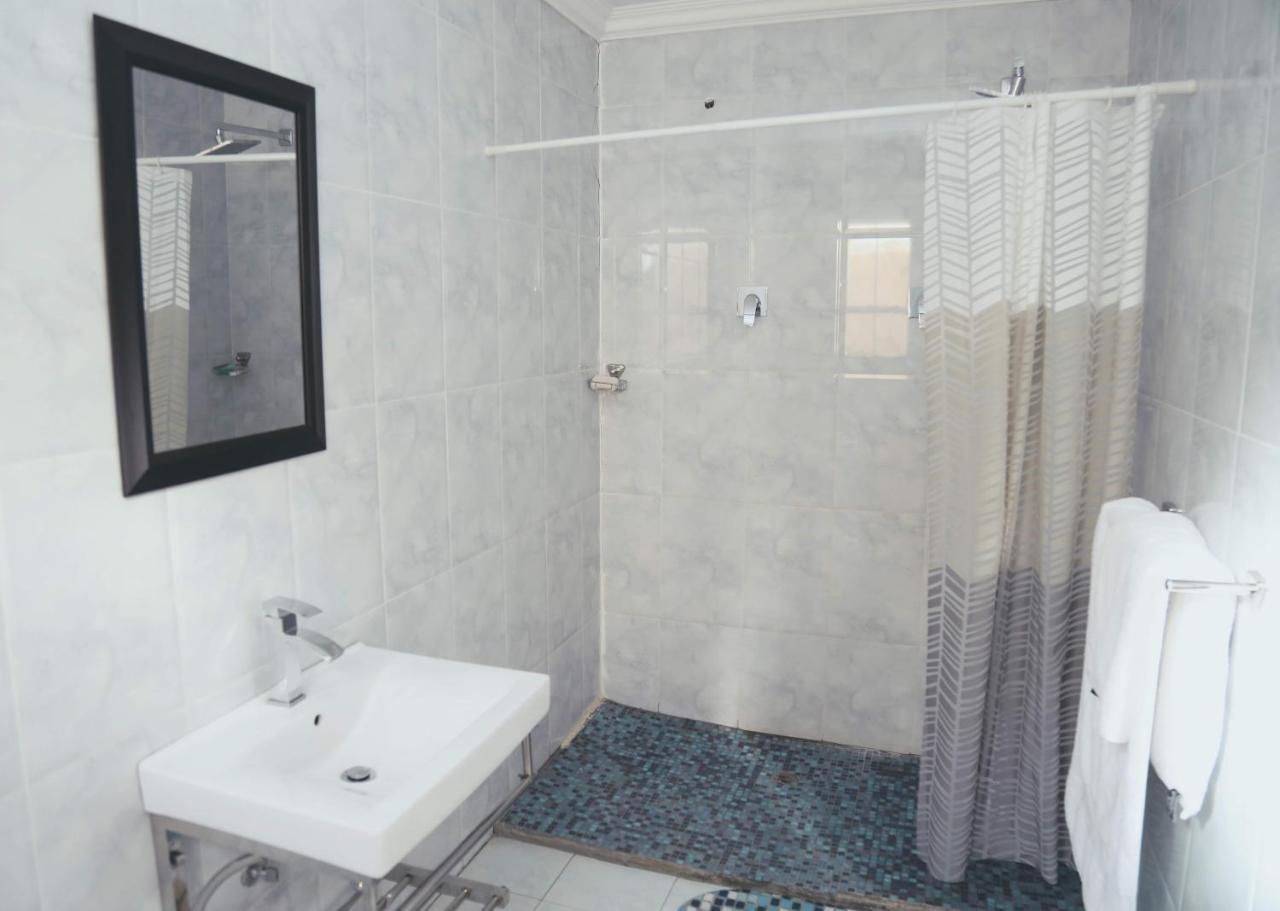 Denver Echo Exec. Guest House Maseru Kültér fotó