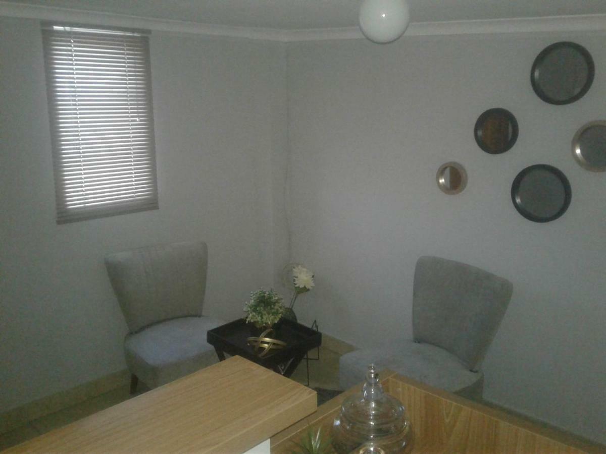 Denver Echo Exec. Guest House Maseru Kültér fotó